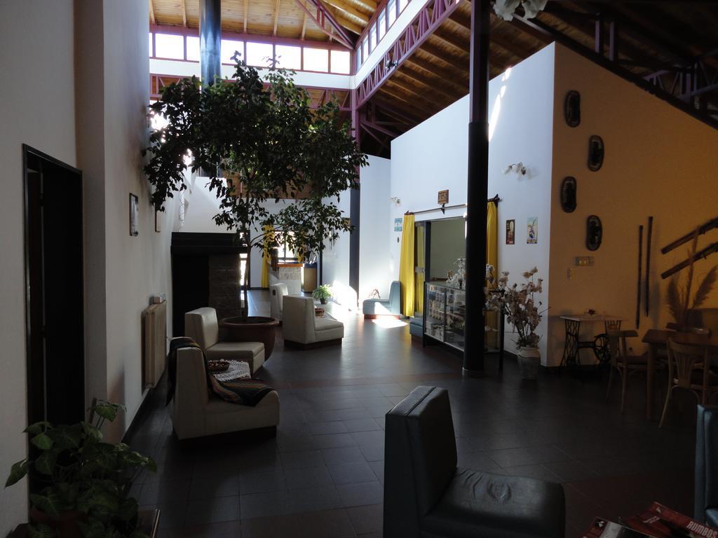 Hotel Lujan Lujan  Zewnętrze zdjęcie